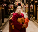 Discovery of the culture of Japan. Oriental Beauty Samurai